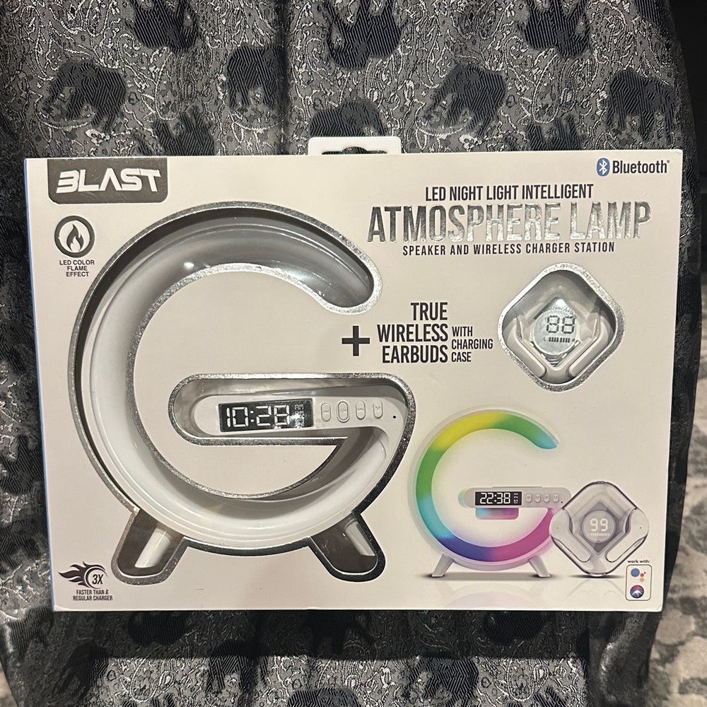LED Night Light Intelligent Atmosphere Lamp Speaker & Wireless Charger Station +